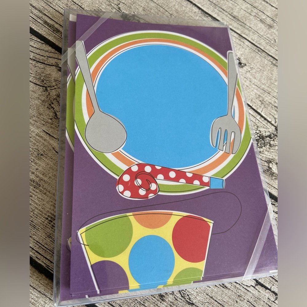 NEW in box. Box of 20 printable invitations + 20 envelopes.